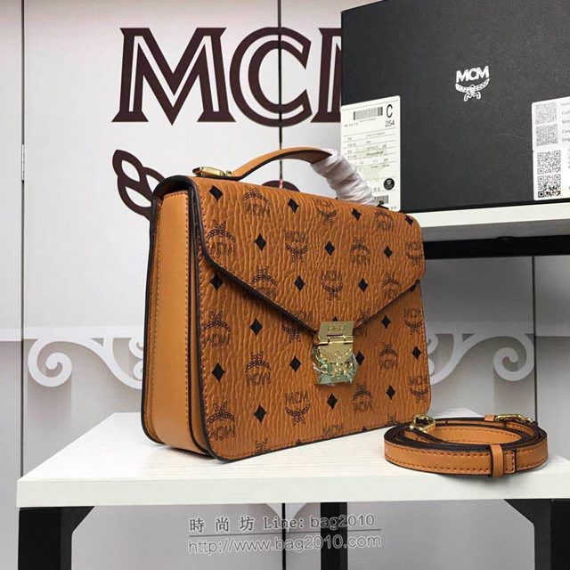 MCM女包 原單 6235 專櫃同步 Patricia風琴包 翻蓋式搭配月桂鎖按扣 MCM單肩斜跨女包 MCM女手提包 手拎包  mdmc1365